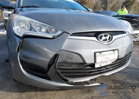 2016 Hyundai Veloster z USA, uszkodzony, nr VIN KMHTC6AD2GU283301